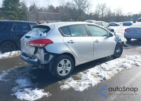 2016 Kia Forte Lx z USA, uszkodzony, nr VIN KNAFK5A82G5583249